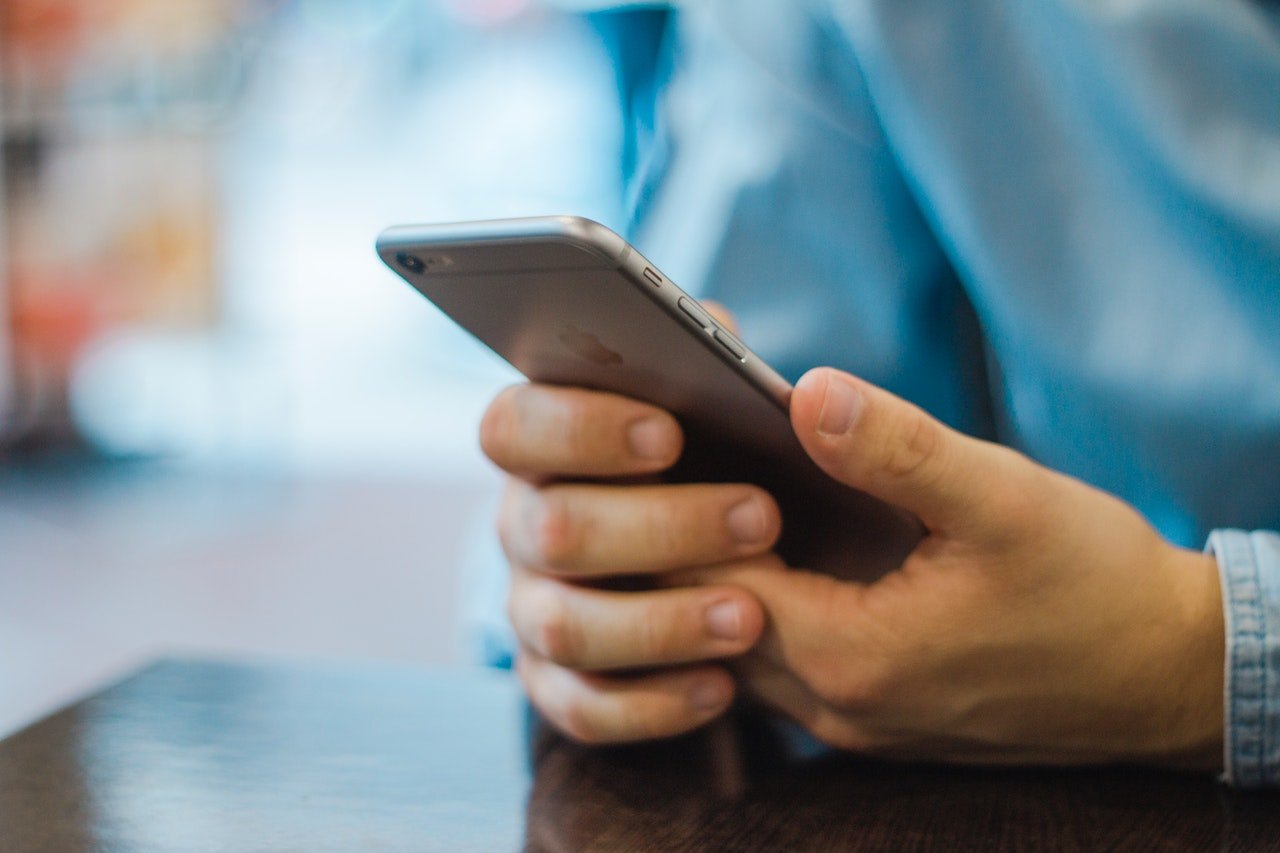 How to Download the SnackVideo App